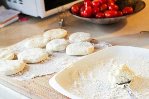 Russian sweet cheese fritters "Syrniki"