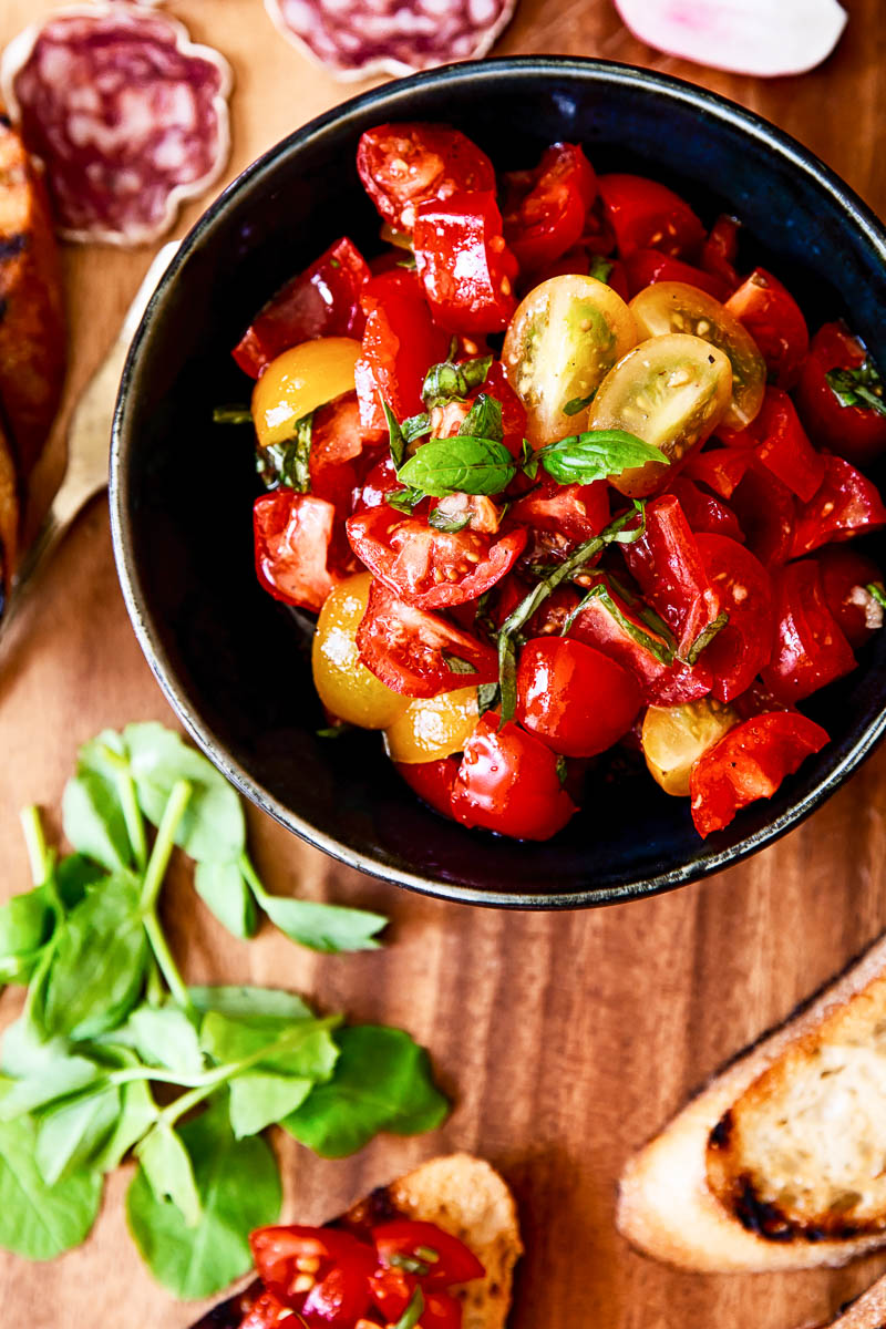 Tomato and Basil Bruschetta Topping