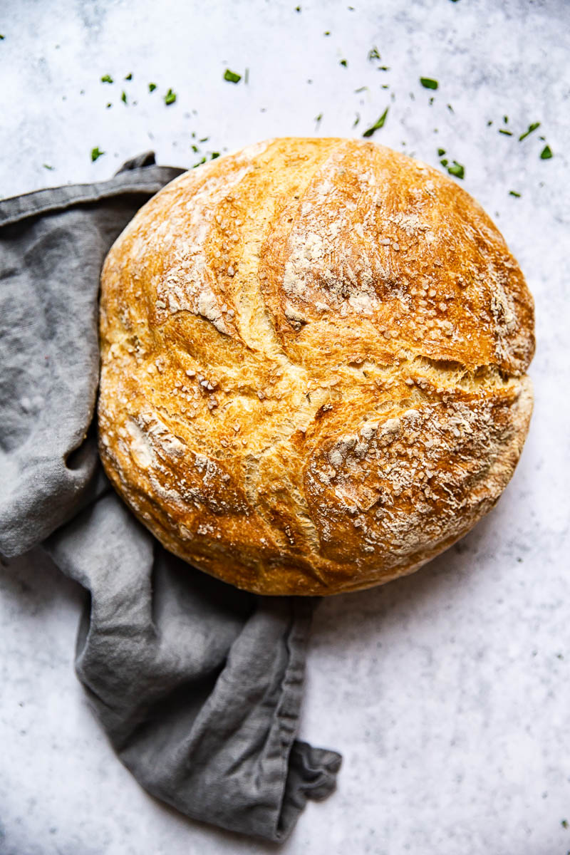 No Knead Farmhouse Bread 