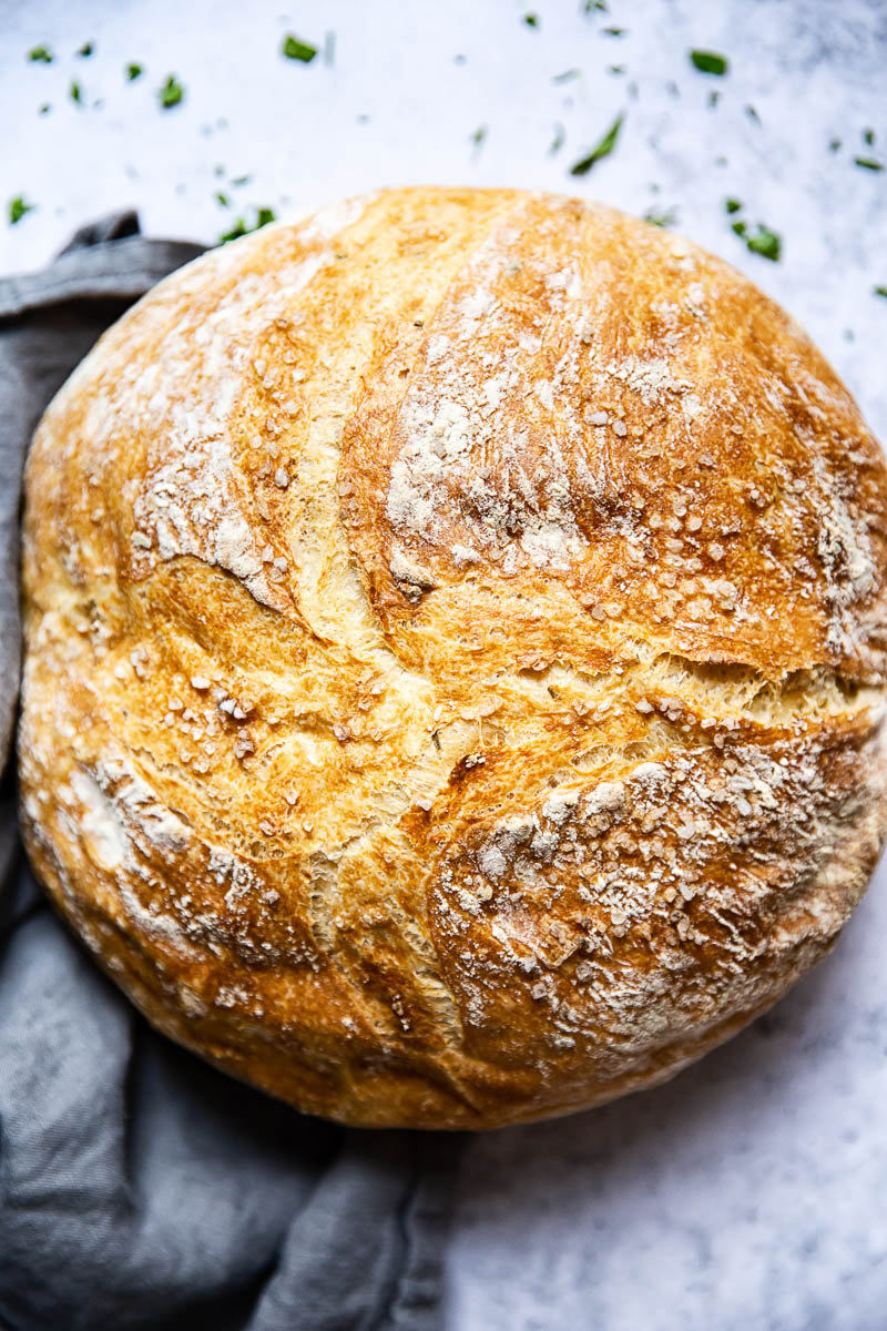 No Knead Farmhouse Bread 