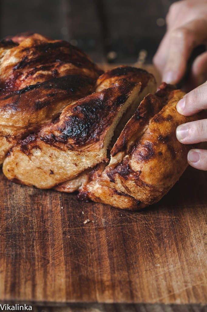 Rhubarb and Red Currant Jam Swirled Bread