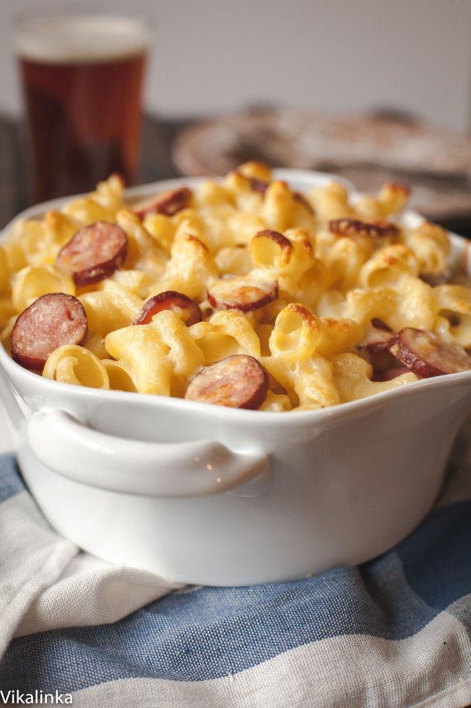 Dish of mac and cheese on a table