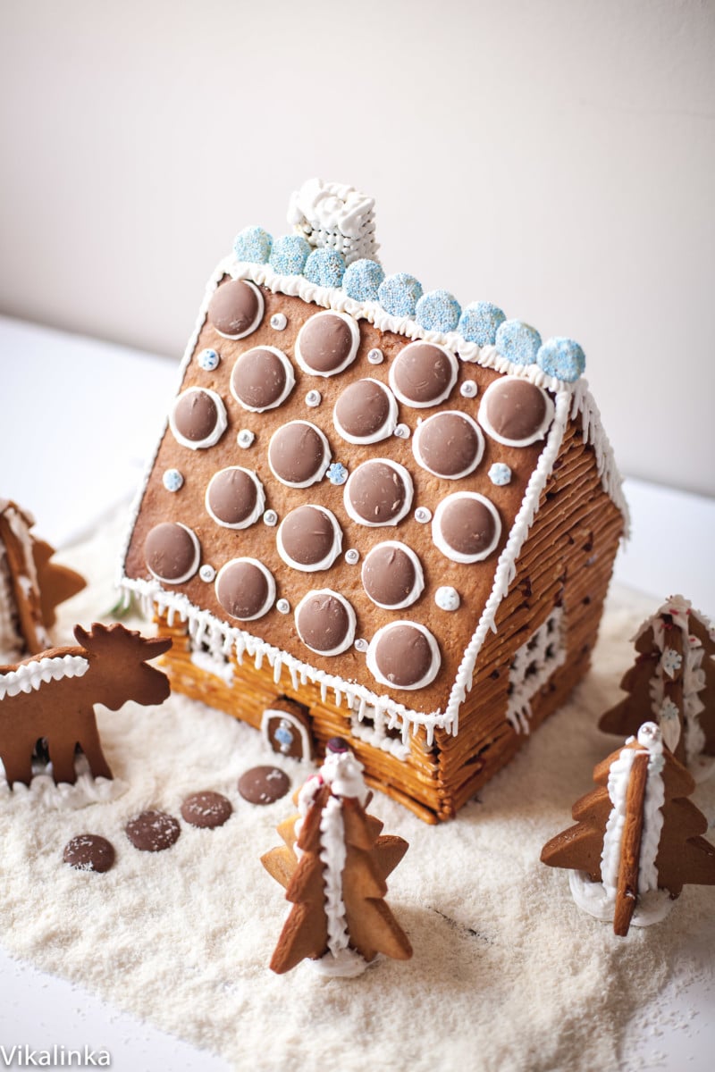 The Best Gingerbread House Recipe - That Bread Lady