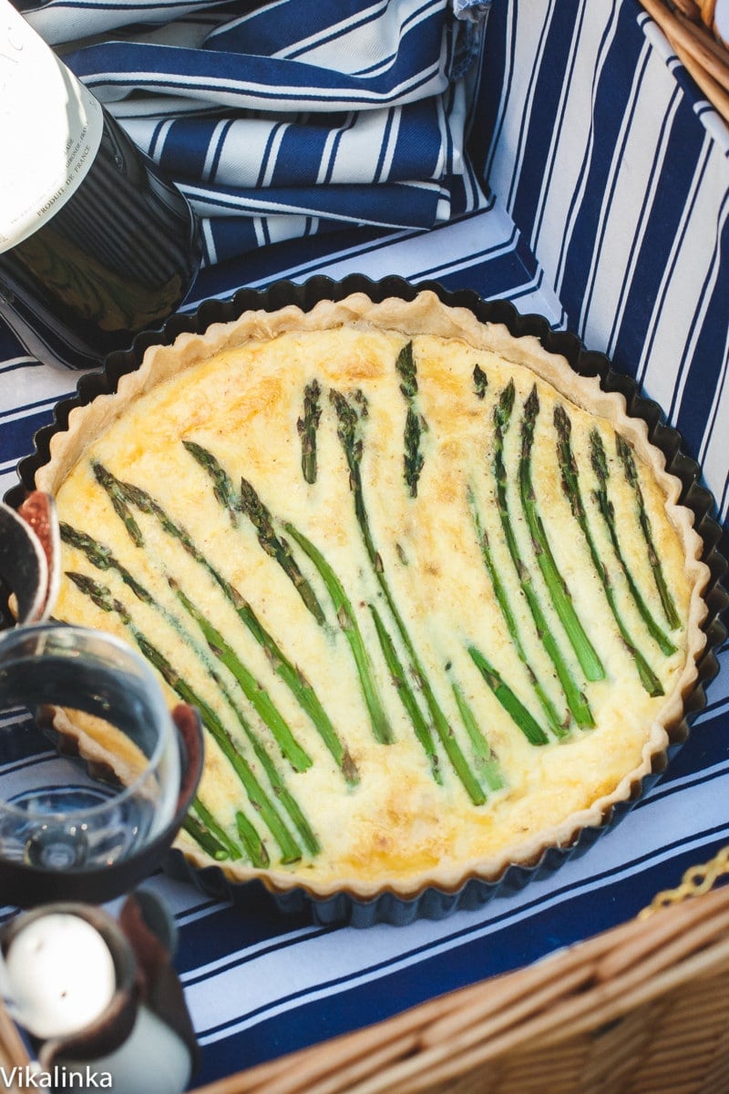 Up the game by bringing this delicious cheese and asparagus tart to your next picnic!