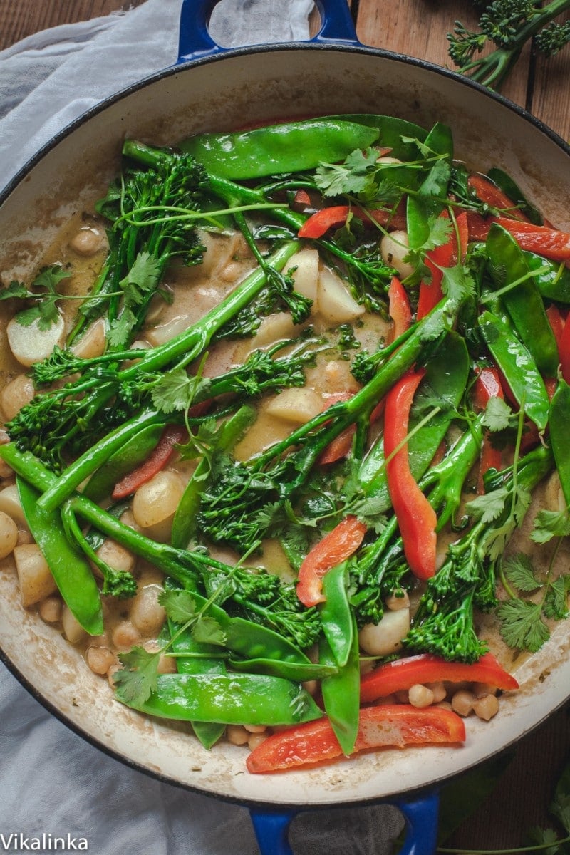 Green Vegetable, Young Potato and Chickpea Thai Curry