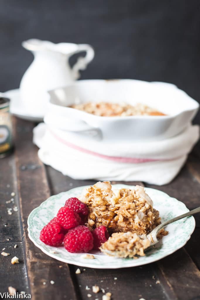 Spiced Pear Baked Oats