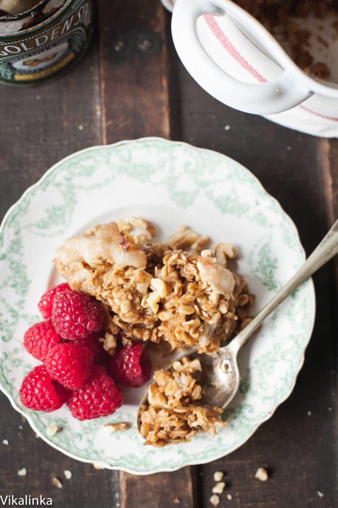 Spiced Pear Baked Oatmeal