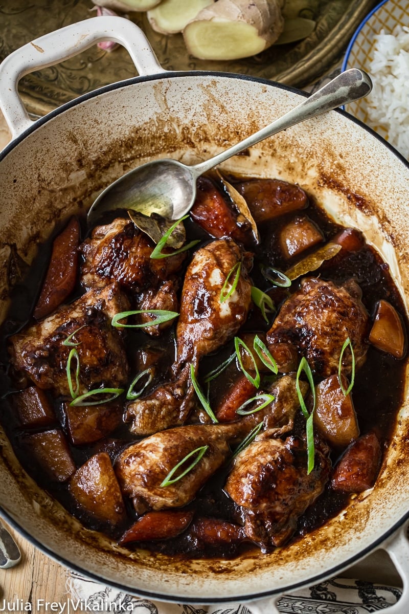 Filipino Chicken Adobo Vikalinka