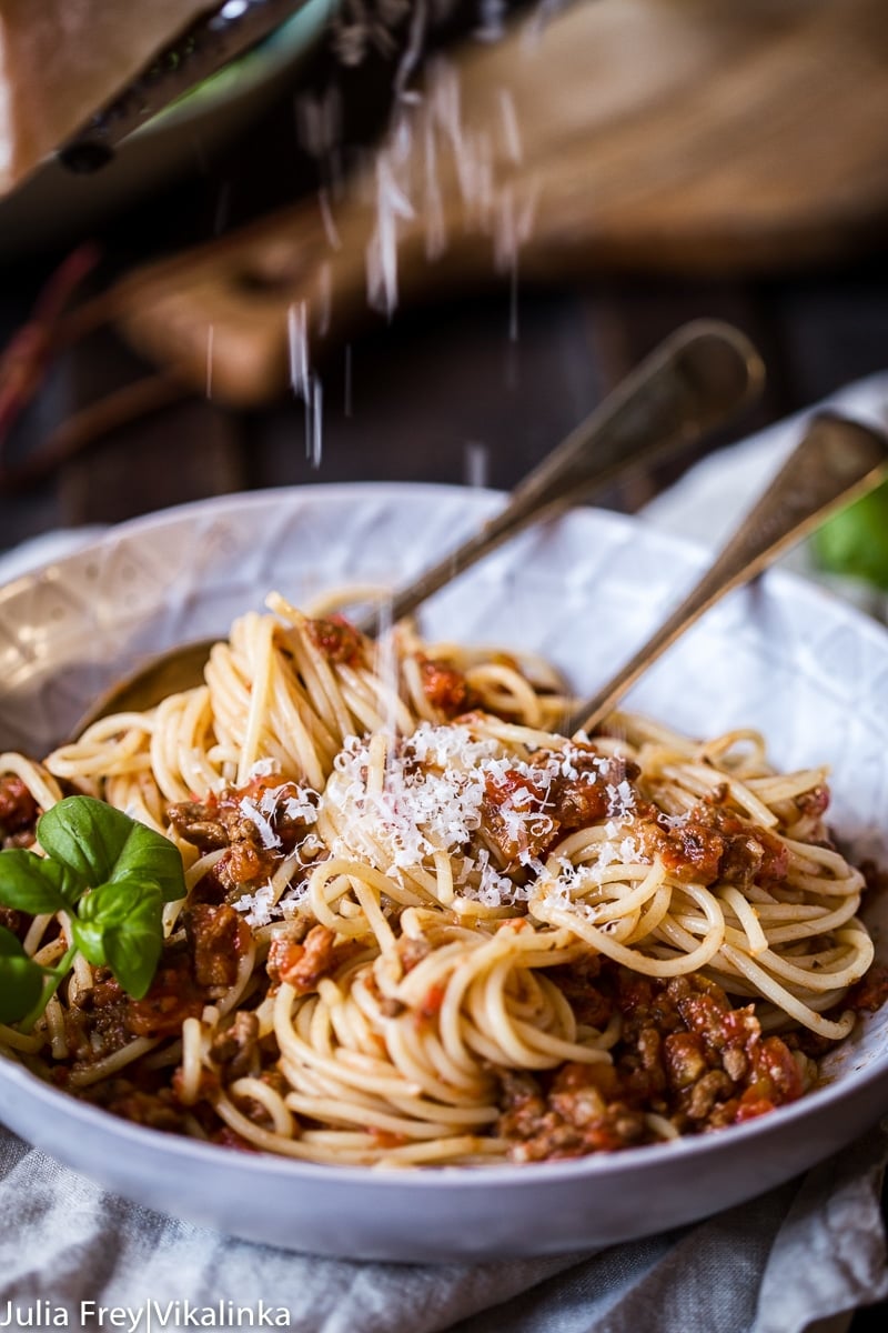 Slow Cooker Beef Bolognese image