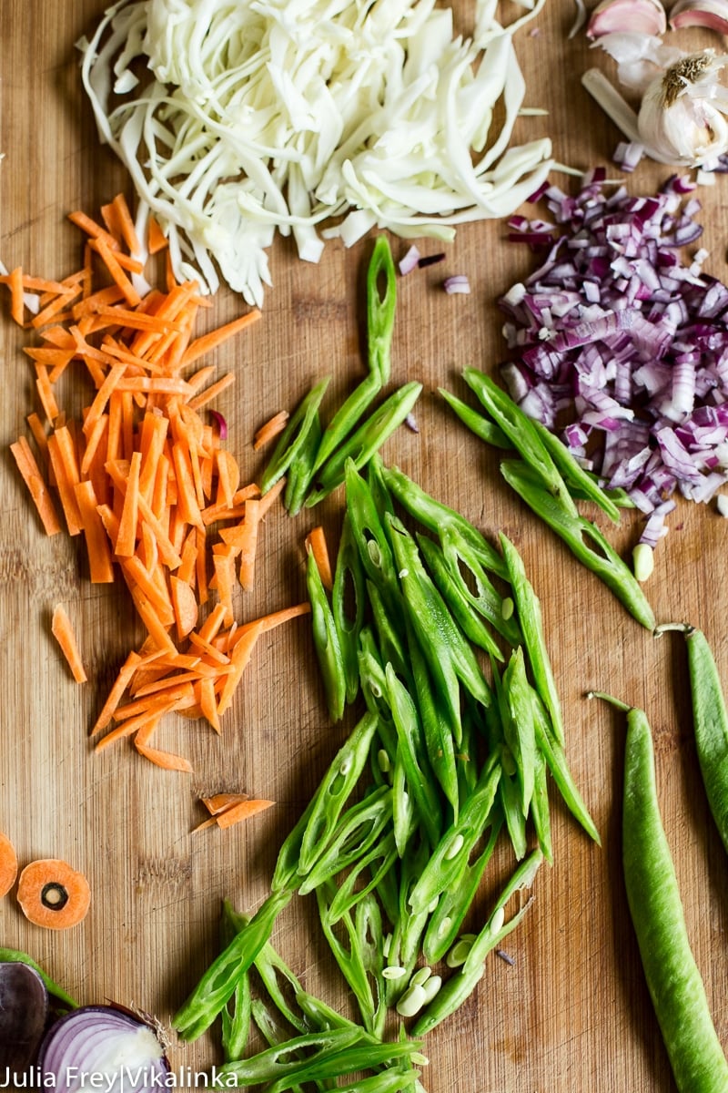 pancit recipe vegeteable ingredients. 