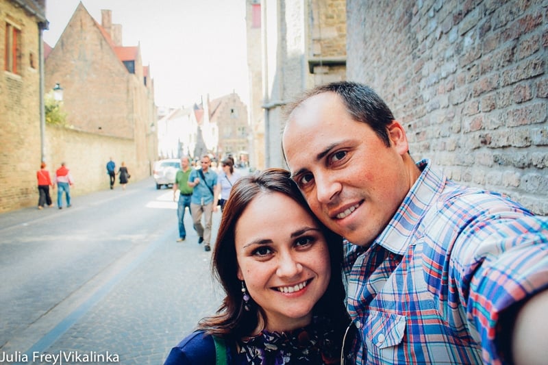 Brad and Julia in Bruges