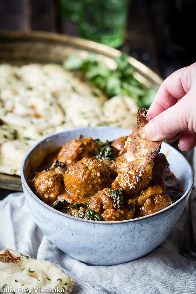 Indian Spiced Meatballs in Curry Sauce Vikalinka