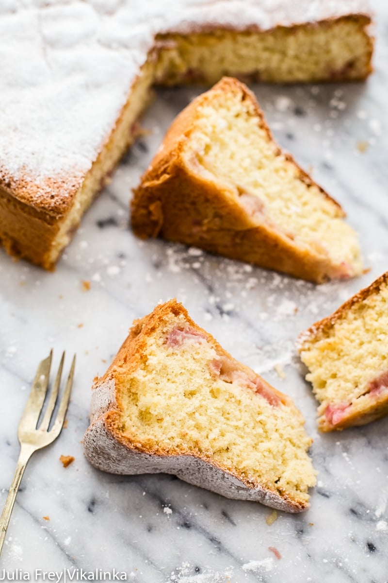 Rhubarb Cake (Sharlotka)