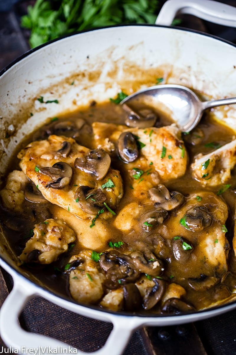 Best Chicken Marsala (Classic Recipe Made Easy) - Vikalinka