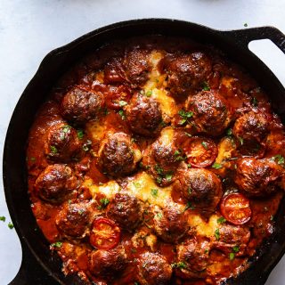 Baked Meatballs with Mozzarella and Arugula