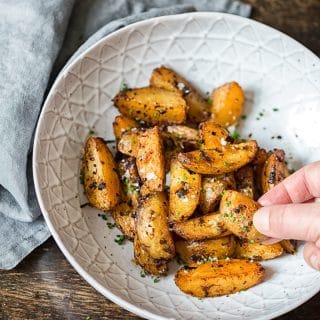 Chipotle Mayo Roasted Potato Wedges