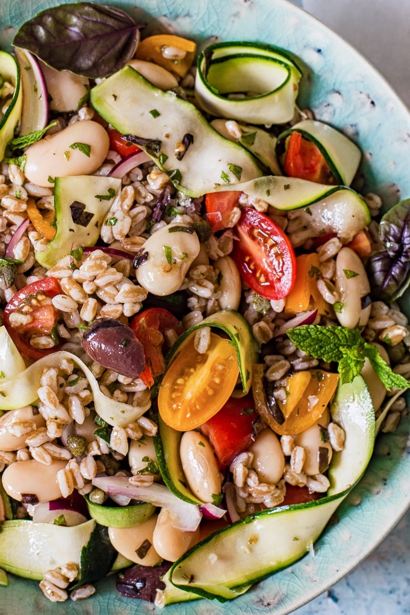 Herby Farro Salad with Olives, Cherry Tomatoes and Zucchini Ribbons 