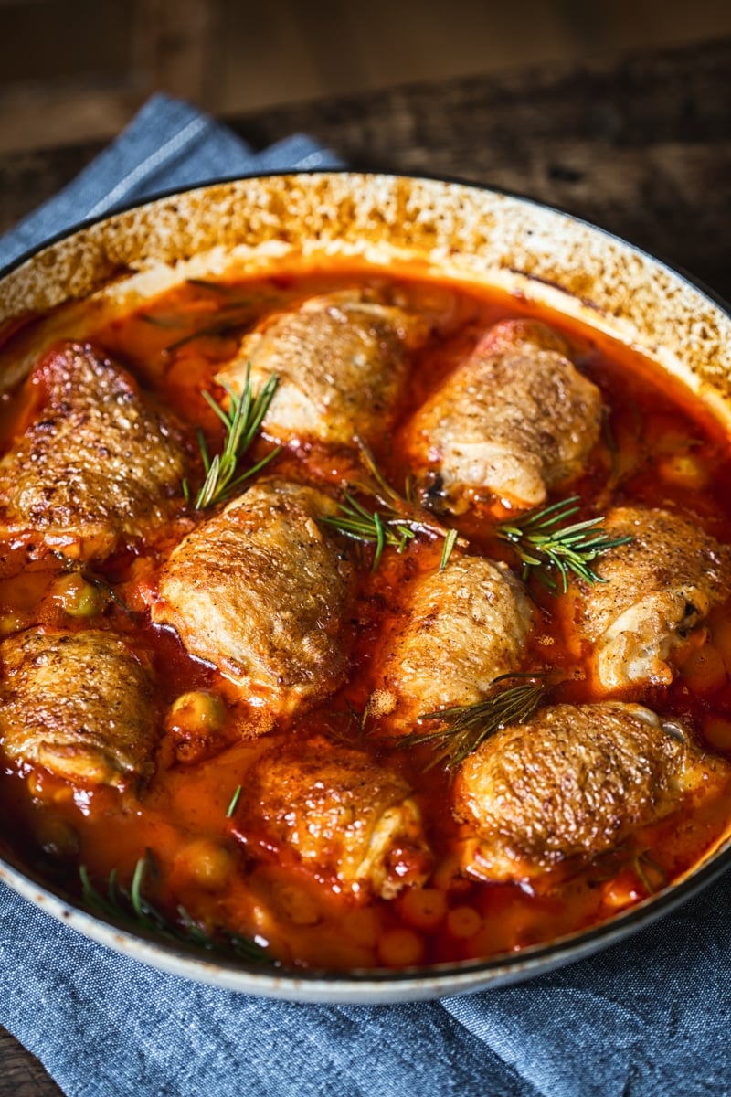 casserole pan with chicken stew
