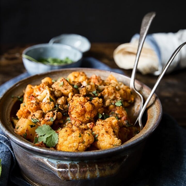 Simplified Cauliflower And Potato Curry "Aloo Gobi" - Vikalinka