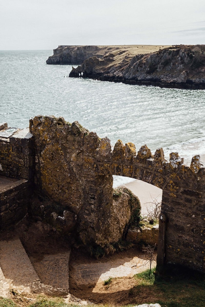 Ruined wall over Barafundle Bay