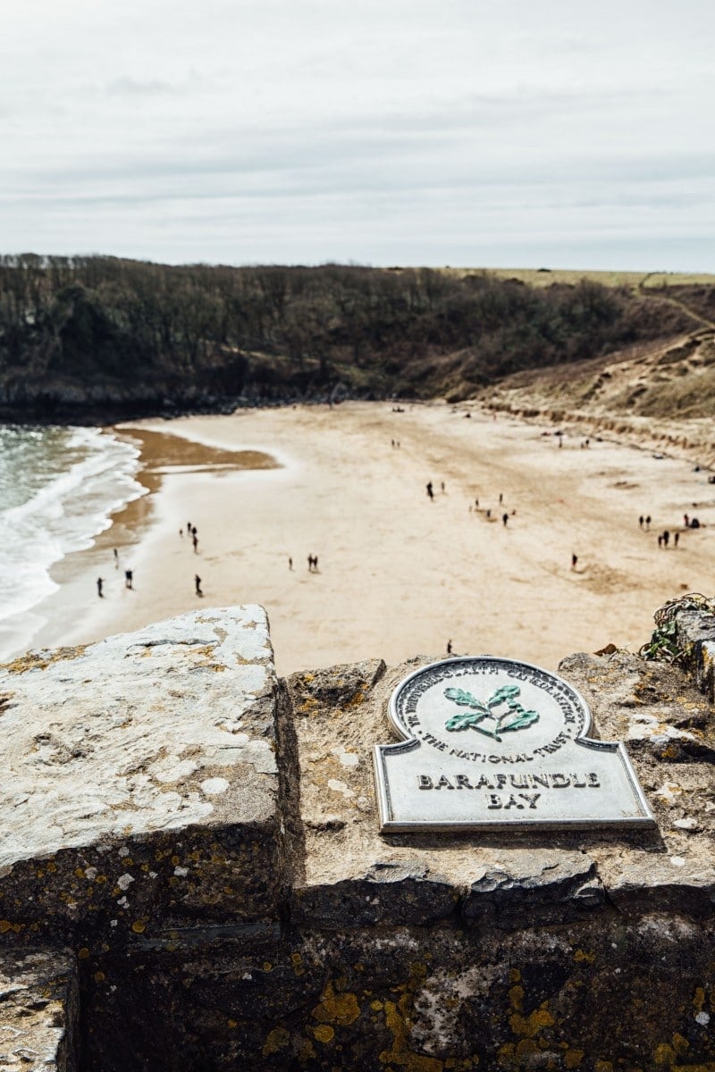 View of Barafundle Bay with sign