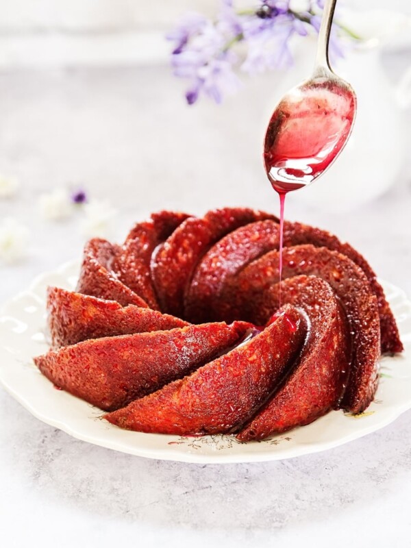 Lemon Ricotta Cake with Blackberry Glaze #lemoncake #bundtcake #blackberryglaze