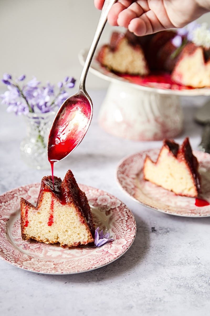 Lemon Ricotta Cake with Blackberry Glaze #lemoncake #bundtcake #blackberryglaze