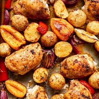 Spanish Style Baked Chicken Thighs with Potatoes #chicken #chickenthighs