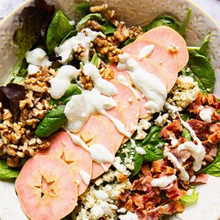 Apple Salad with Bacon, Walnuts and Blue Cheese