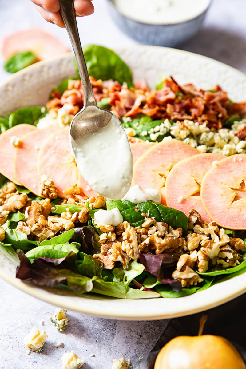 Apple Salad with Bacon, Walnuts and Blue Cheese