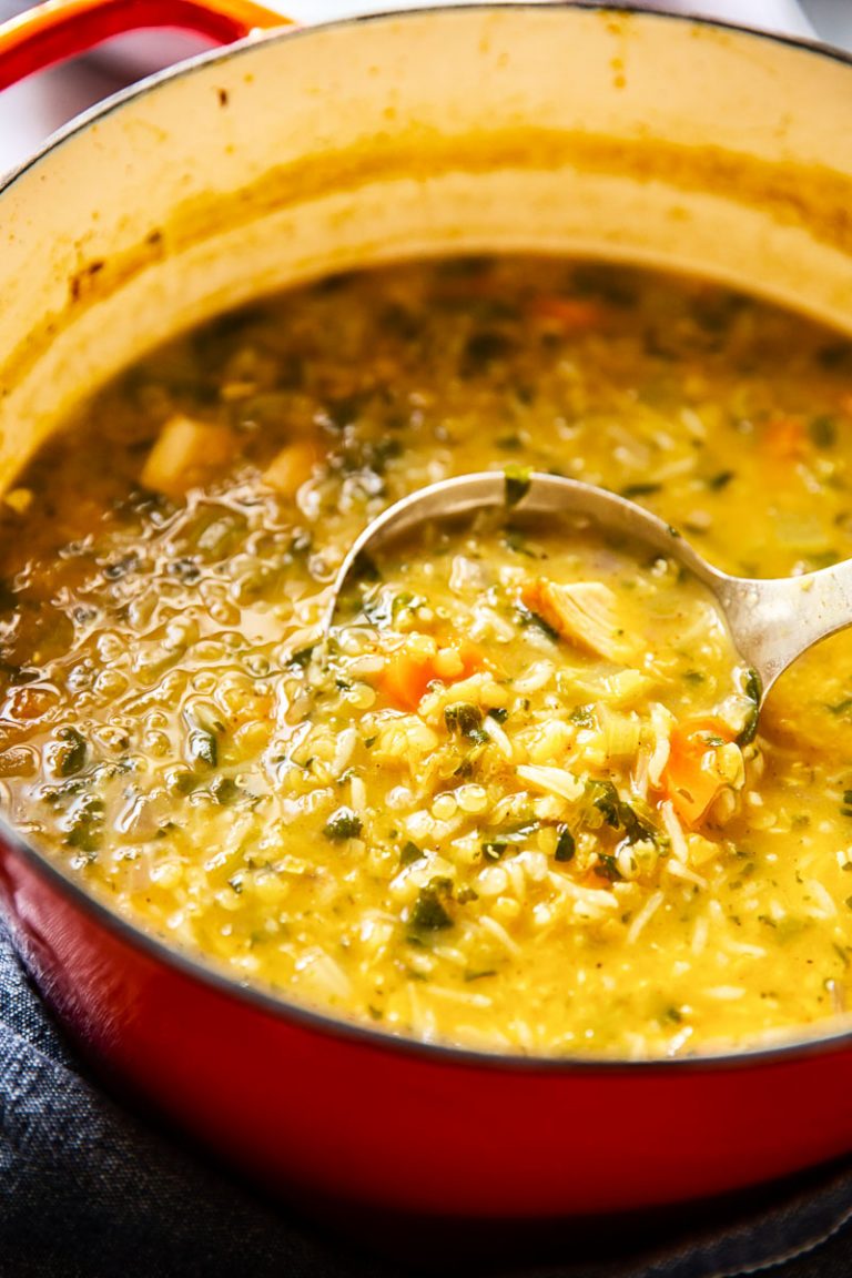 Hearty Mulligatawny Soup - Vikalinka