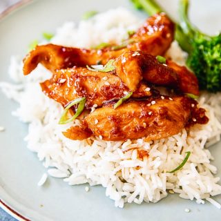 Asian Chicken on white rice with broccoli