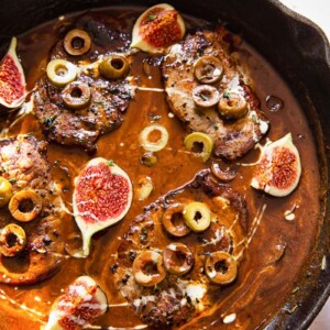 pork chops in sweet and sour sauce with olives and figs