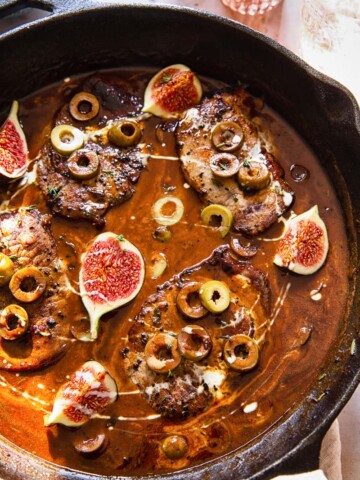 pork chops in sweet and sour sauce with olives and figs