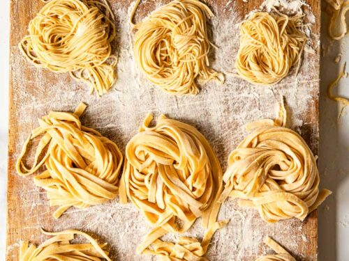 https://vikalinka.com/wp-content/uploads/2020/02/Homemade-Pasta-Recipe-7-Edit-500x375.jpg