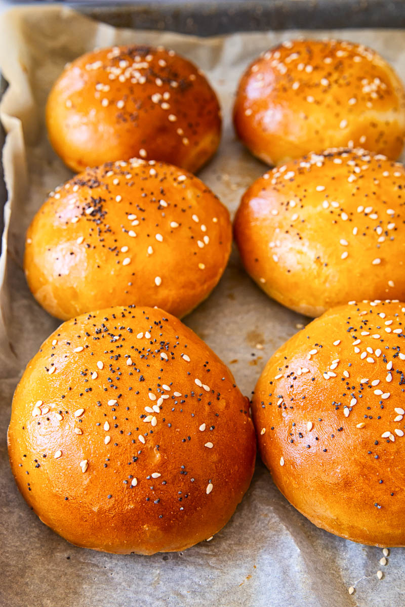 6 burger buns