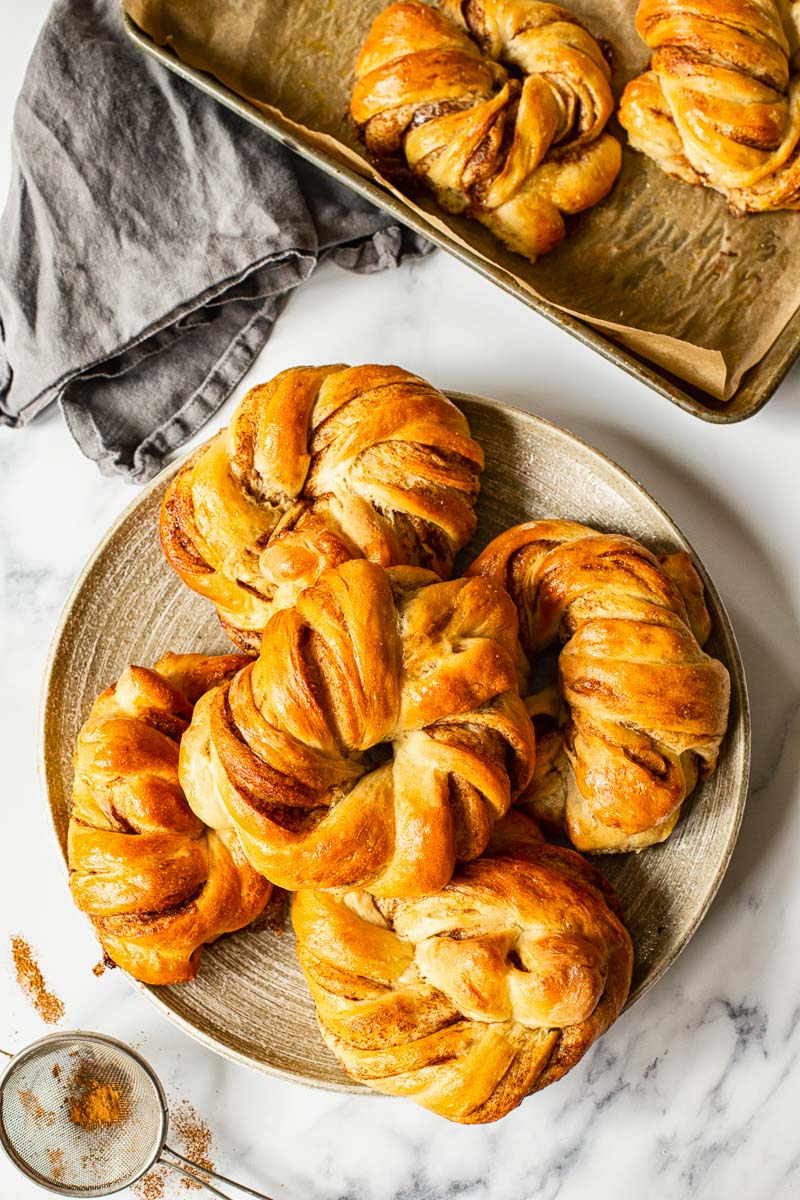 cinnamon buns on plate