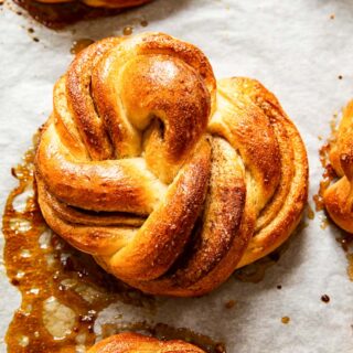 Cinnamon rolls on baking sheet