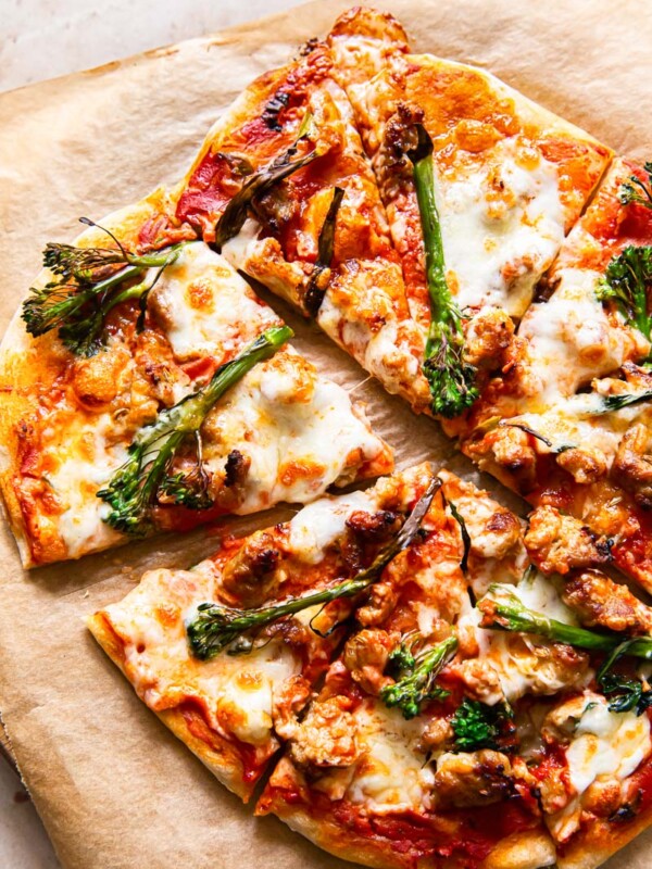 spicy sausage and broccoli pizza