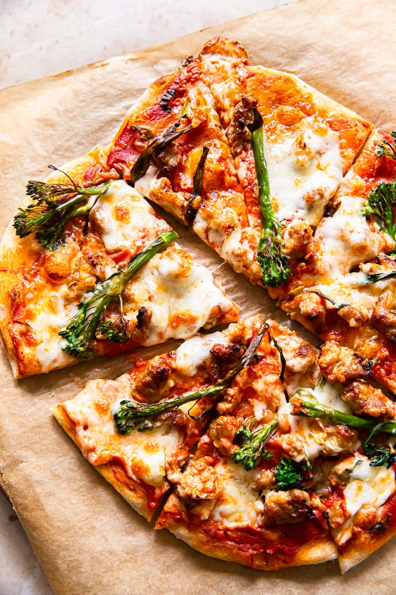spicy sausage and broccoli pizza