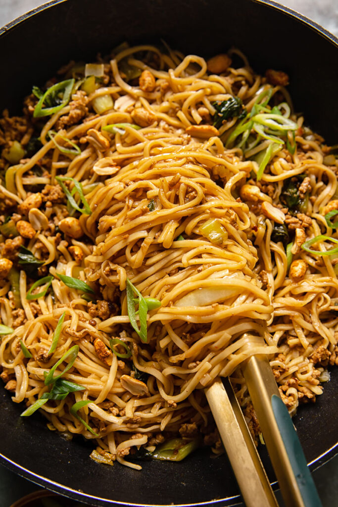 Easy Dan Dan Noodles (sichuan Flavours At Home) - Vikalinka