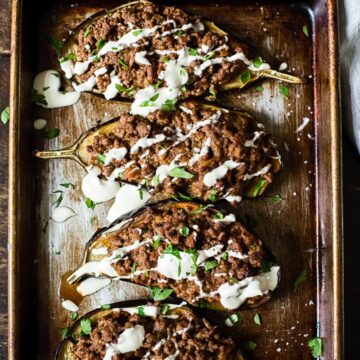 top down view of stuffed eggplant