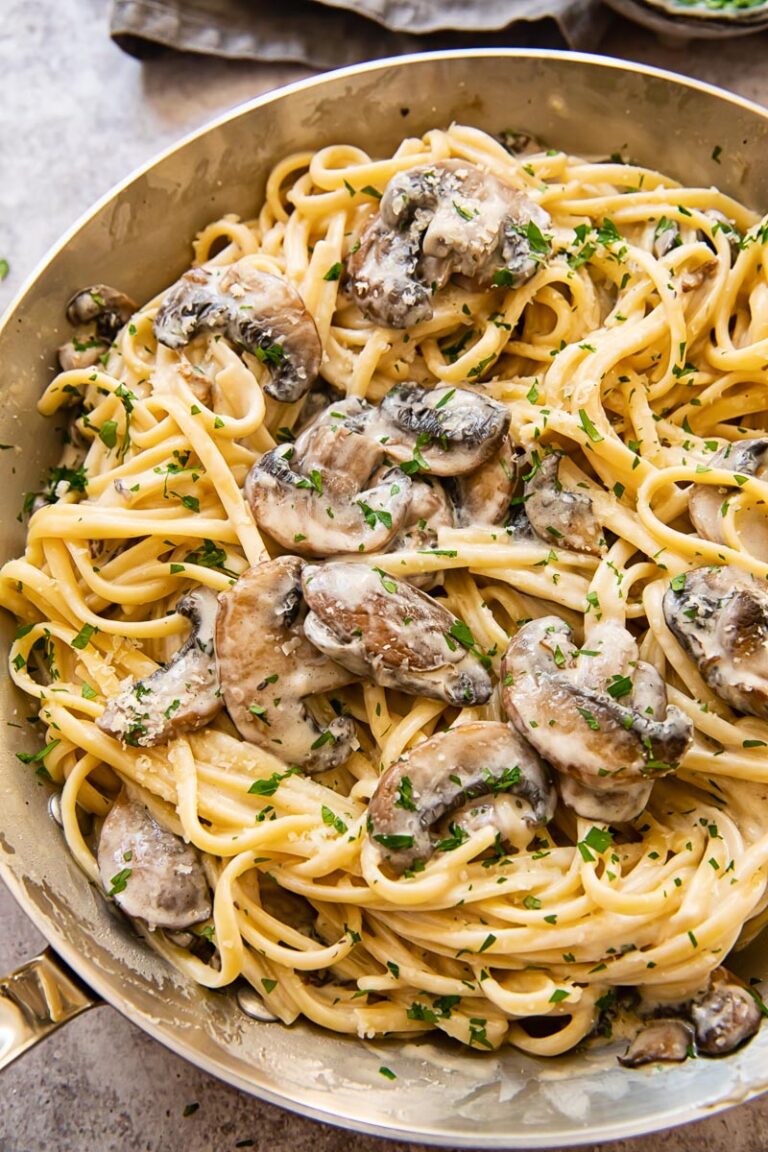 Creamy Mushroom Pasta - Vikalinka