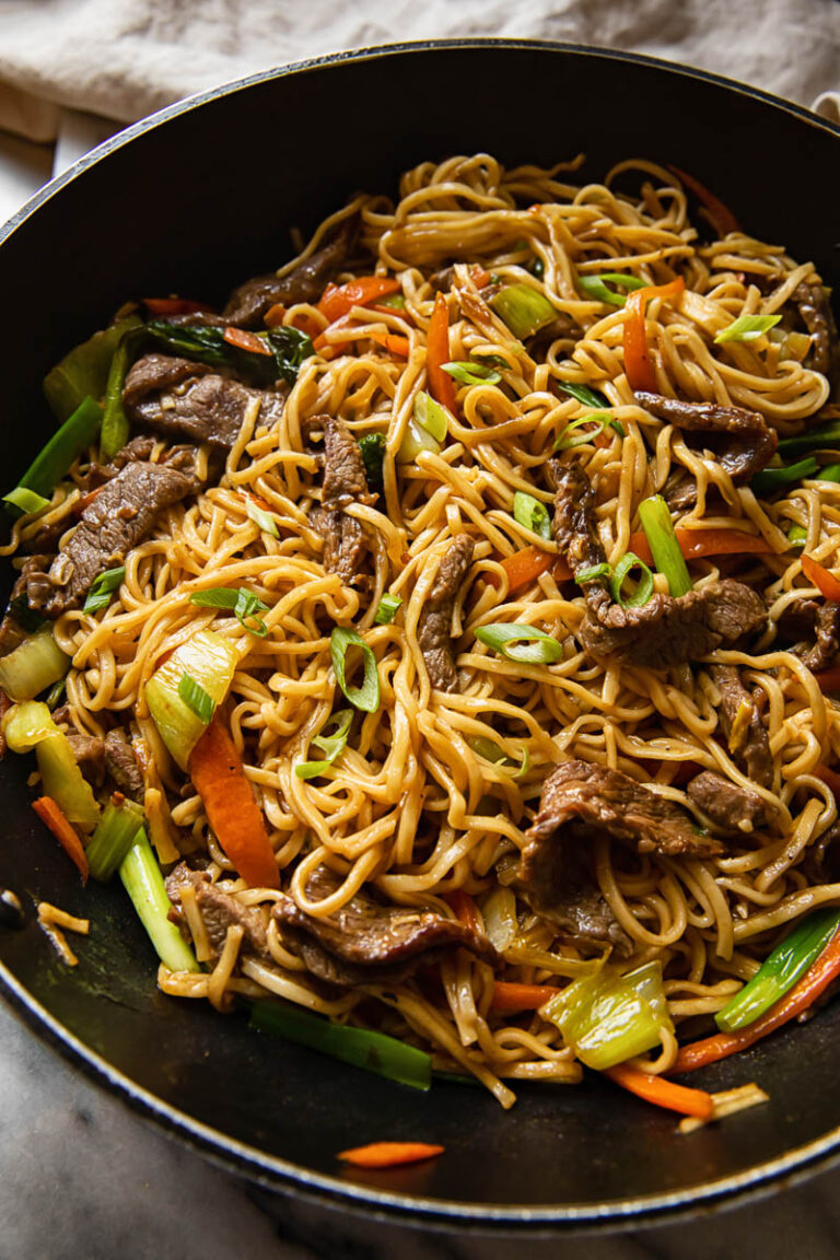 Beef Chow Mein - Vikalinka