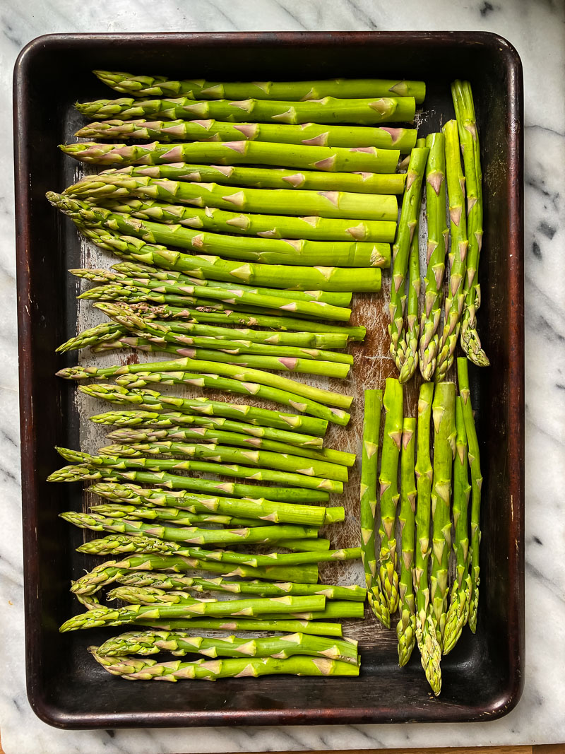 asparagus in a pan