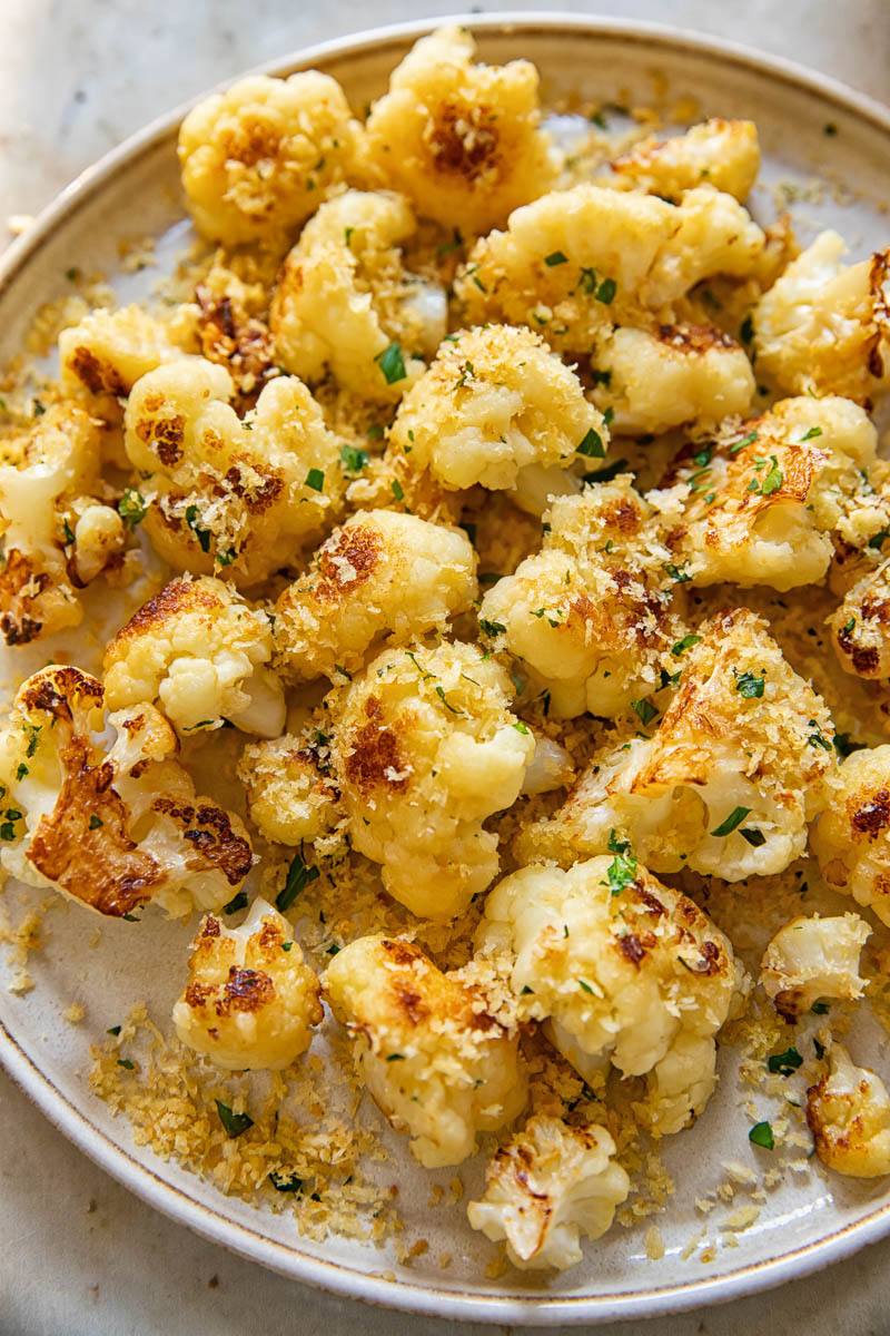 Garlic Butter Sautéed Cauliflower with Breadcrumbs - Vikalinka