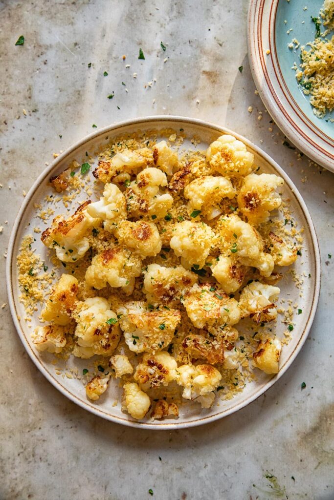 Top down of a plate of cauliflower florets