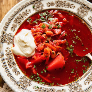 bowl of vegetarian borscht with sour cream