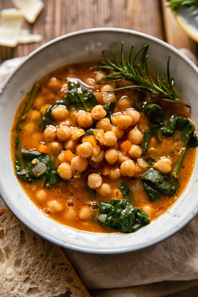 Bowl of Tuscan chickpea soup on a table
