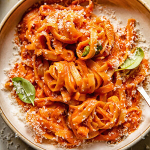 plate with tagliatelle in red sauce